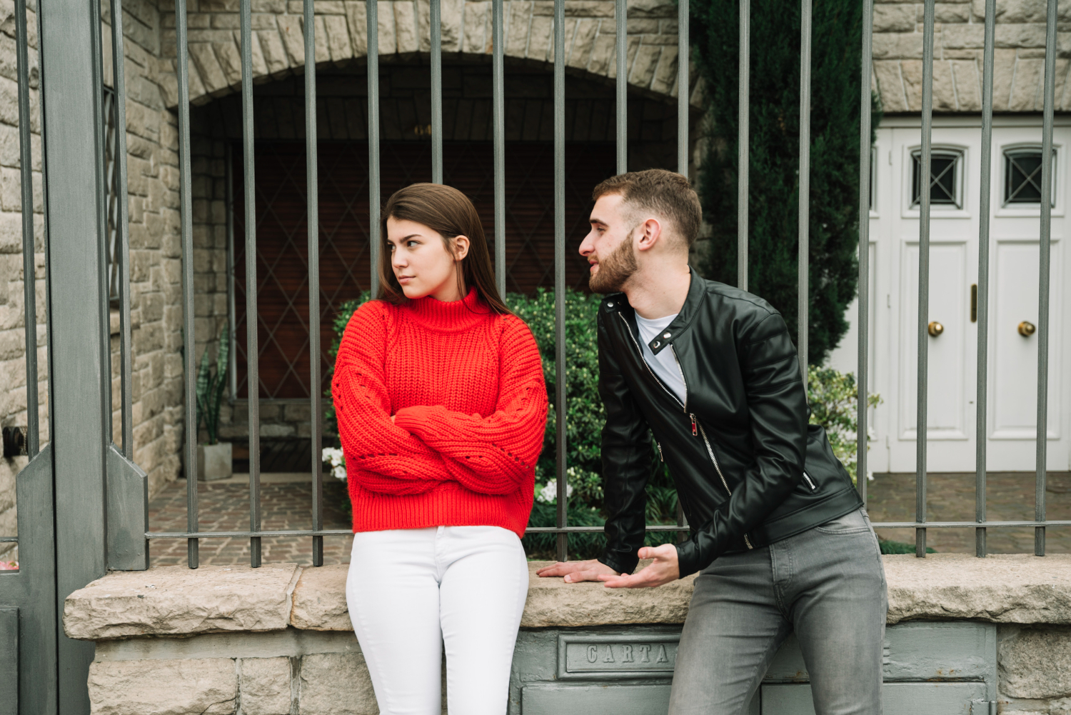 Before You Say “I Do”: 2 Red Flags Every Divorce Attorney Wants You to Know